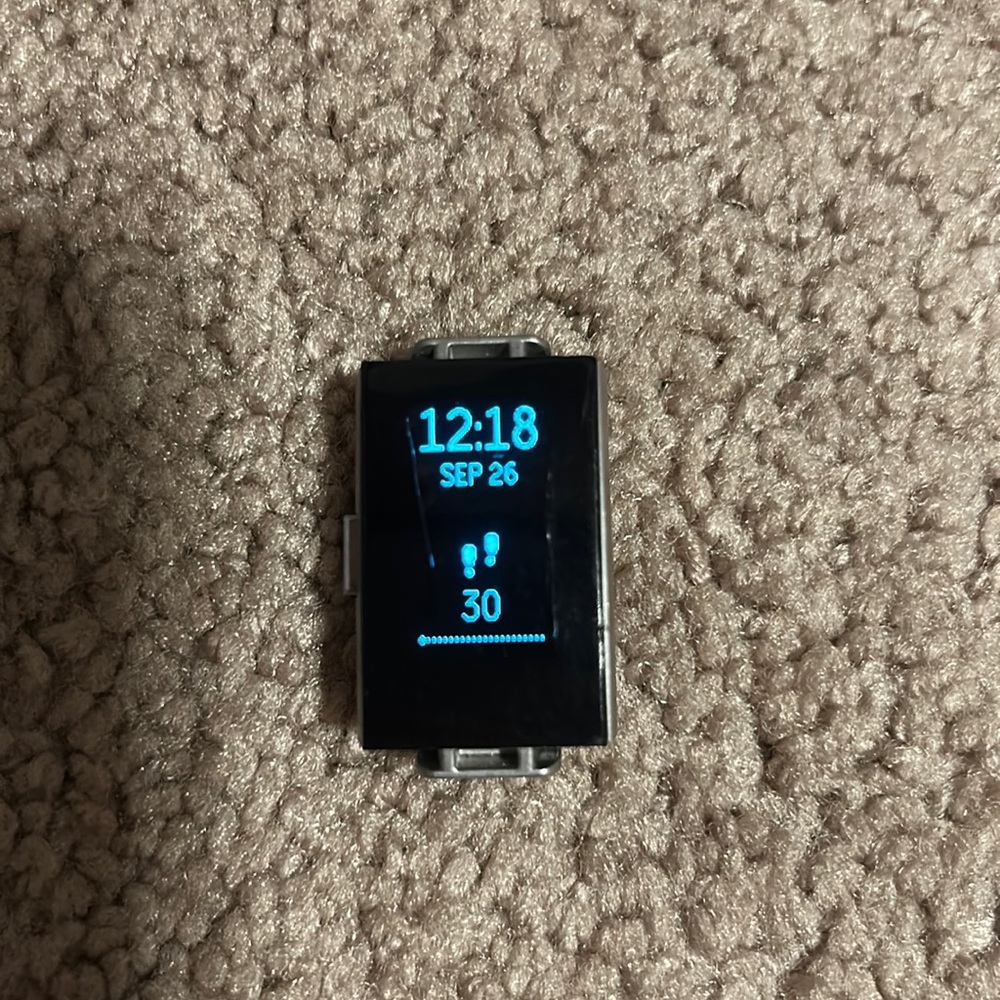 Fitbit Charge 2 activity tracker - Picture 4 of 4